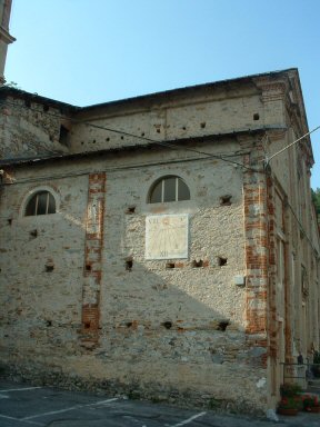 Particolare della meridiana sulla chiesa di S. Biagio Miroglio