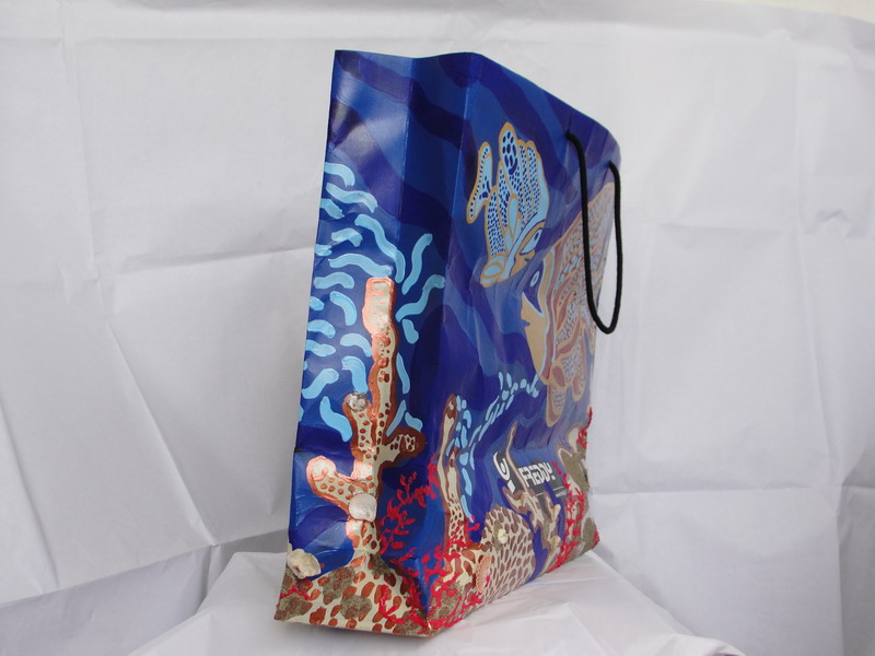 Shopping bag art 2012