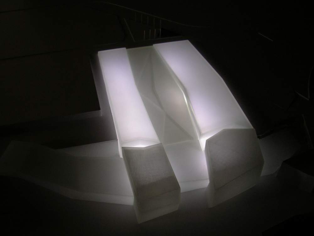 modello in resina epossidica e metacrilato con illuminazione a LED
